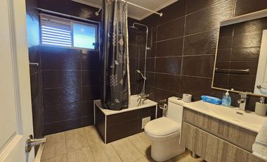 Parcela Linares, Yerbas Buenas / 2 casas, Piscina y Quincho