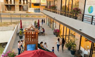 Renta de Amplio Local en Zona Mirador Querétaro