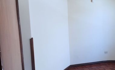 Departamento lujo planta baja – Zona estratégica Kennedy/Bakker/Real Audiencia/Parque Bicentenario, ExAeropuerto. Metro