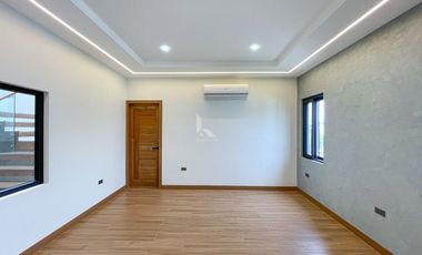 Notable Modern Contemporary House and Lot with Roofdeck in Greenwoods Executive Village, Pasig City