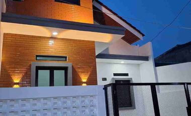 Dijual Rumah Aesthetic di Perumahan Danita Irigasi Bekasi Kota