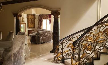 Modern Classic Da Vinci Luxury Estate in Kemang Timur: Exclusive Move-In Ready Home with Large Pool