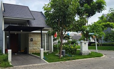 SEWA MURAH Rumah NorthWest Park CitraLand selangkah ke Swimming Pool, Playground dan Lake