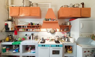 Departamento con Balcon Frances en Centro Historico a un costado de Claustro de Sor Juana.