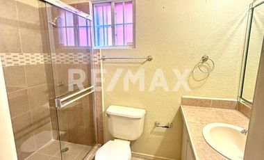 CASA EN RENTA EN FRACC PASEOS DEL PINAR