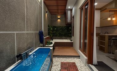 RUMAH FULL FURNISH DI CLUSTER EKSKLUSIF DALAM RINGROAD DEKAT JALAN RAYA GEDONG KUNING.