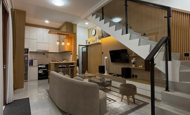 RUMAH FULL FURNISH DI CLUSTER EKSKLUSIF DALAM RINGROAD DEKAT JALAN RAYA GEDONG KUNING.