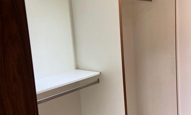 CASA DE RENTA O VENTA CUMBAYA SECTOR EL RESERVORIO CERCA A LA UNIVERSIDAD SAN FRANCISCO DE QUITO