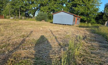 Parcela con Casa Amoblada en Venta – Freire