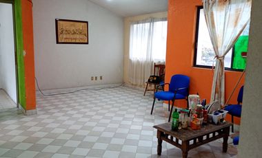Vendo Departamento  con 2 recamaras y alcoba a 2 aguas ,estacionamiento