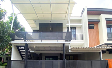 RUMAH CANTIK GRIYA LOKA LEBIH LUAS, LEBIH NYAMAN!! DENGAN FASILITAS SERBA DEKAT (HRB205)