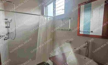 Casa en Venta con jardin  de un piso en Cuidadela Los Ingenieros