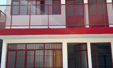 Renta cuarto con baño y servicios. Col. Lagunela. Laguna de San Baltazar.