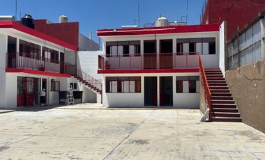 Renta cuarto con baño y servicios. Col. Lagunela. Laguna de San Baltazar.