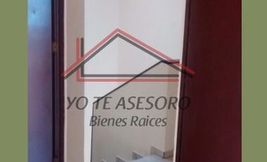 Renta de casa en zona tranquila av. Periodismo