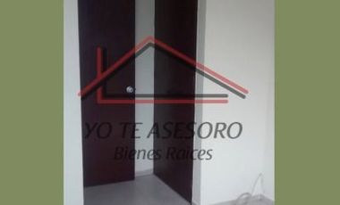 Renta de casa en zona tranquila av. Periodismo