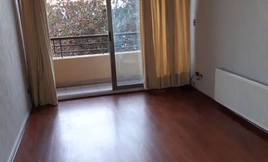 Departamento amplio 3 dorm. , Calle Club Hípico 1240.