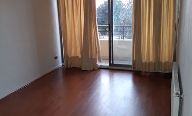 Departamento amplio 3 dorm. , Calle Club Hípico 1240.