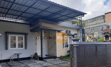 Jual rumah cantik di Tabanan Bali furnish siap huni.