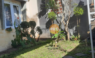 Jual rumah cantik di Tabanan Bali furnish siap huni.