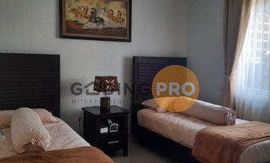 Jual rumah cantik di Tabanan Bali furnish siap huni.