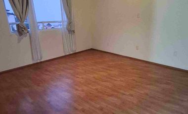 CASA DE 3 RECAMARAS CON TERRAZA EN FUENTES DE SATELITE CONJUNTO CERRADO CON VIGILANCIA