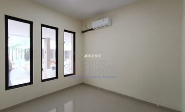 Rumah 2 Lantai Mitra Raya Evergreen Batam Centre
