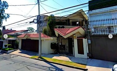 CASA DE REMATE BANCARIO EN LOMAS DE TECAMACHALCO