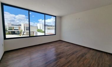 CASA EN RENTA MIRALTA HABITAT