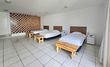 CASA EN RENTA AMUEBLADA DE 7 RECAMARAS EN COL. REFORMA