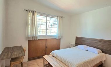 CASA EN RENTA AMUEBLADA DE 7 RECAMARAS EN COL. REFORMA