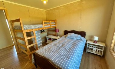 CASA NUEVA EN PARCELA CERCA PARQUE ONCOL CALETA BONIFACIO