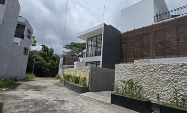 Dijual Villa Eksklusif di Cluster Elite Nusa dua