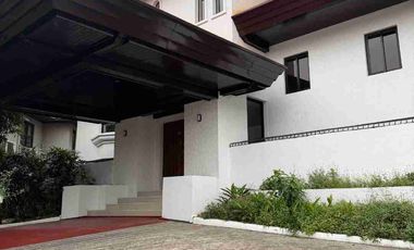 3 Bedroom House with Den in Valle Verde 2 Pasig City for Lease