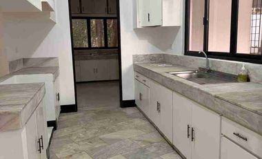 3 Bedroom House with Den in Valle Verde 2 Pasig City for Lease