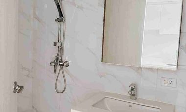 1 Bedroom Loft Sacrifice sale❣️