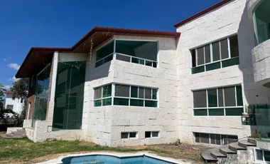 Casa en Venta para Terminar en Lomas de Cocoyoc | Lujo, Amplios Espacios y Alto Potencial de Inversión