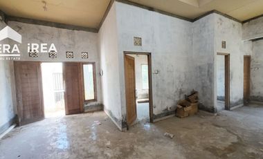 DIJUAL RUMAH DI DELANGGU AREA TERMINAL DELANGGU & PASAR DELANGGU