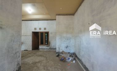 DIJUAL RUMAH DI DELANGGU AREA TERMINAL DELANGGU & PASAR DELANGGU