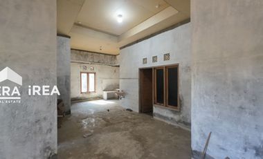 DIJUAL RUMAH DI DELANGGU AREA TERMINAL DELANGGU & PASAR DELANGGU