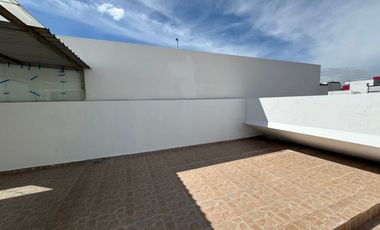 SE RENTA CASA AMUEBLADA 5 RECAMARAS FRACCIONAMIENTO BOSQUES DE GRANADA SAN ANDRES CHOLULA