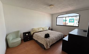 SE RENTA CASA AMUEBLADA 5 RECAMARAS FRACCIONAMIENTO BOSQUES DE GRANADA SAN ANDRES CHOLULA