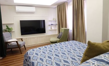 3-Bedroom Penthouse with 1-Parking Slot and Maids' Room For Rent at Mckinley BGC Taguig city