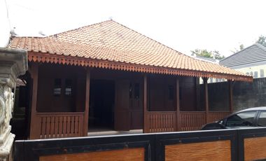 Rumah di Jakal KM 8 – Tetangga UGM, Harga Masih Waras