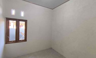 2 Unit ready rumah cantik murah di Embarkasi Solo