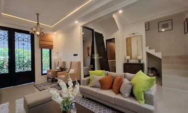 RUMAH MEWAH SIAP HUNI FURNISHED DI MAGUWOHARJO