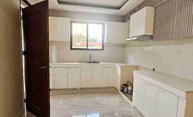 Elegant House and Lot