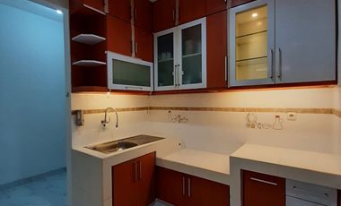 Neo Catalonia BSD City Rumah Cantik 2 Lantai Disewakan Cepat