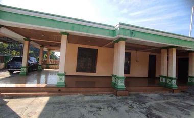 Rumah Luas Bagus Hawa Sejuk