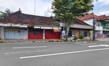 Rumah Strategis Tengah Kota Klaten Cocok Untuk Ruang Usaha